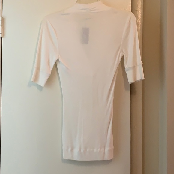 NWT express top in size XS - Picture 3 of 4